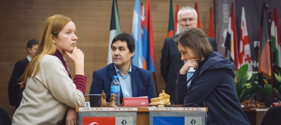 E.Katerina Atalık Dünya Kadınlar Satranç Şampiyonası’na İkinci Turda Veda Etti