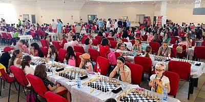 Avrupa Okullar Satranç Şampiyonasında 3.Tur geride kaldı!