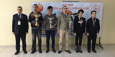 Kayseri'de Türkiye Satranç Kupası Kayseri İl Elemeleri Yapıldı!